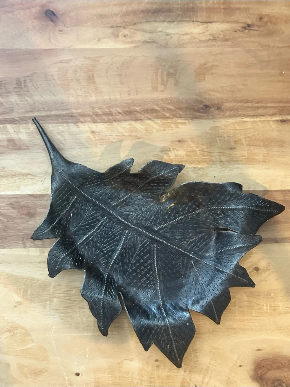 Dark Bronze Metal Oak Leaf Trinket Tray Fall Autumn Decorative